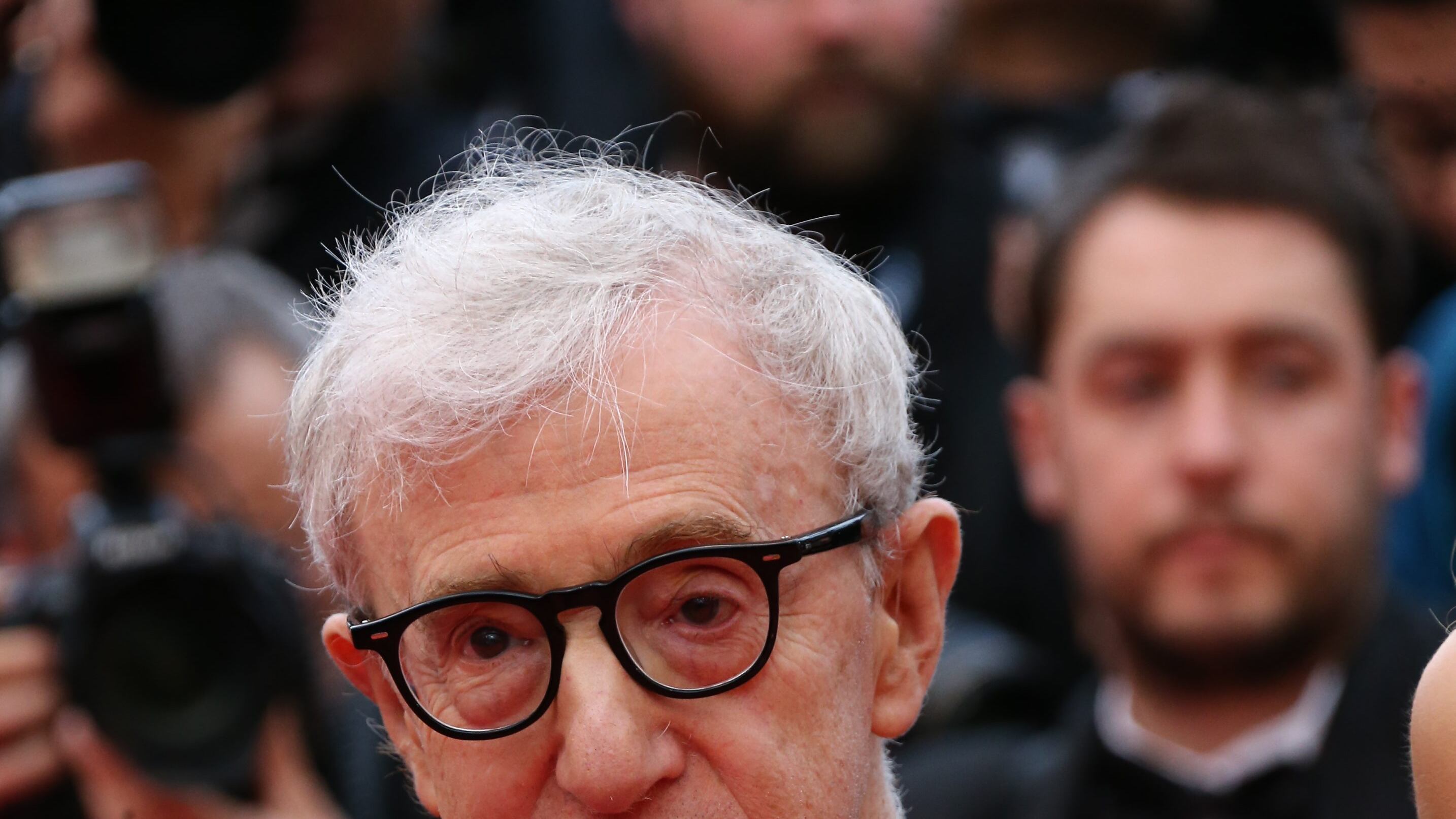 Woody Allen, l’ultimo sgarro di Amazon: restituiti i diritti del nuovo film