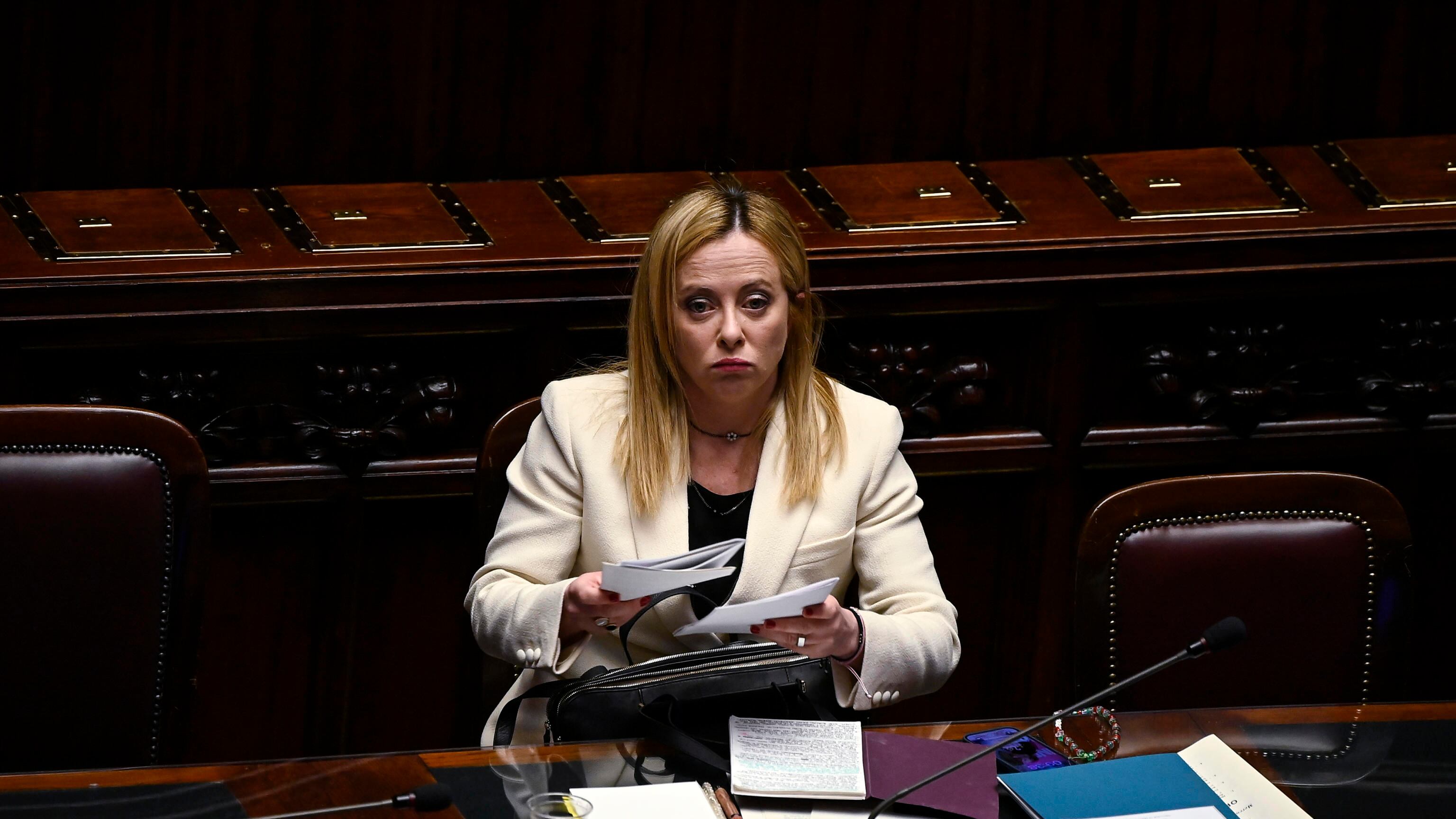 "Su di noi solo calunnie". Meloni svela i numeri che smontano il Pd