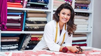 "Ho iniziato a lavorare a 12 anni. Oggi vesto la Milano-bene"