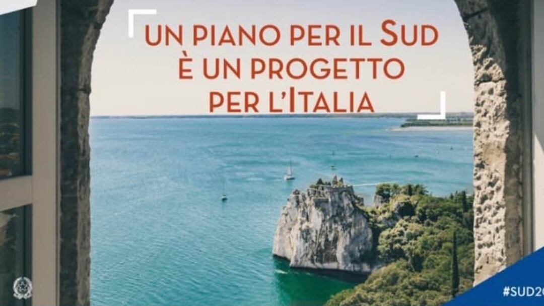 Gaffe del governo: nella foto del 'Piano per il Sud' la foto di Duino