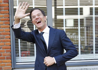 Il premier Rutte vota all'Aia 7
