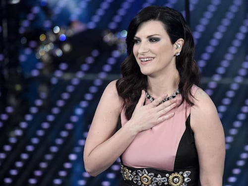 Laura Pausini: "Mahmood continua così, questo è solo l'inizio!"