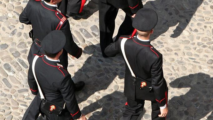 Boss del clan Di Martino arrestato durante la promessa di matrimonio