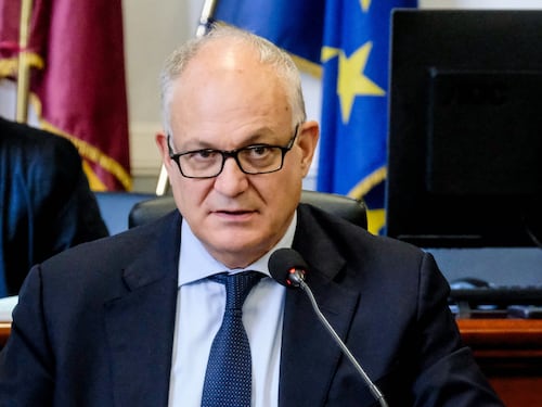 Clima, Gualtieri: "Le città laboratori di soluzioni"