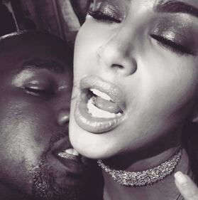 Kim Kardashian, le foto del party hot 8