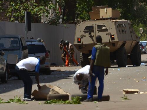Burkina Faso, attacco all'ambasciata francese