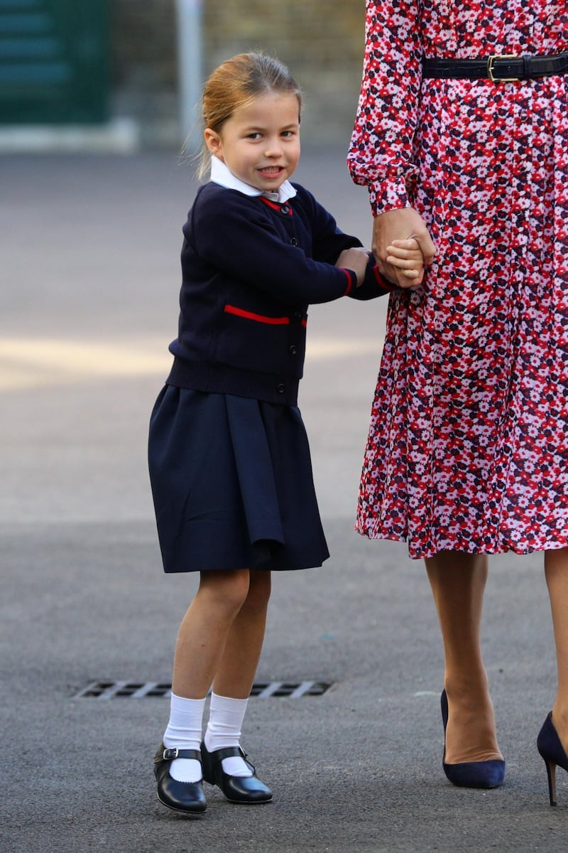 Il primo giorno di scuola di Charlotte che i compagni di classe già chiamano Princess Warrior 7