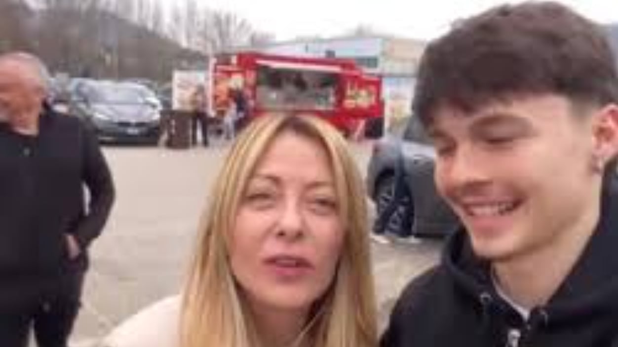 Il furbetto del No. Quell'imboscata per un selfie