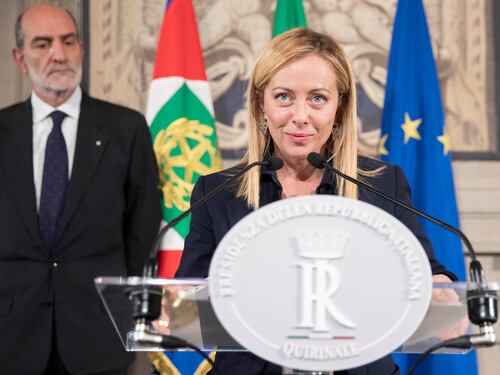 "Presidente, non tutte sono scelte concordate". Così Meloni si blinda da Salvini su porti e Pnrr. E già si è aperta la guerra delle deleghe