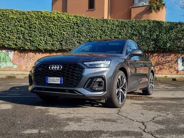Audi Q5 Spoortback PHEV, guarda le foto 2