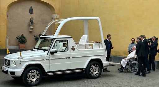 Papamobile