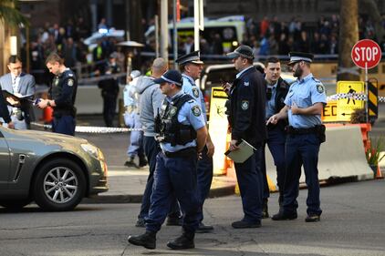 Attacco con coltello a Sydney: morta una donna 5