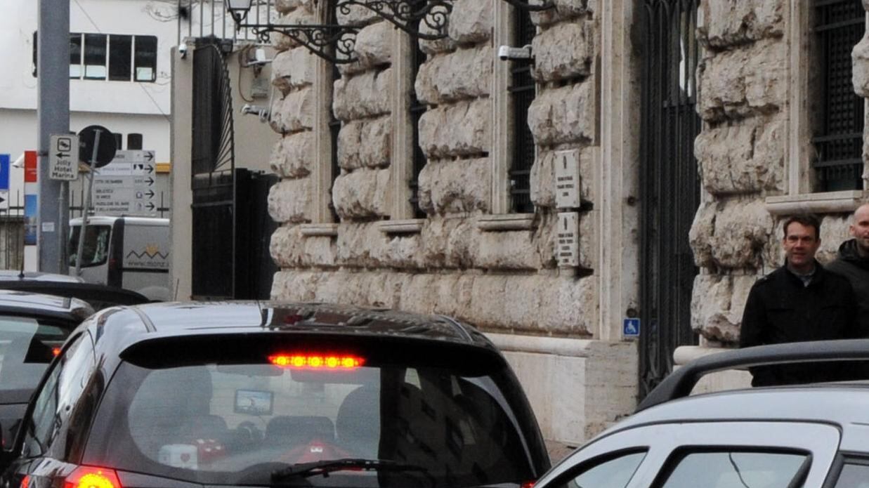 Bollo auto, nuova proposta: tre anni senza per nuove auto