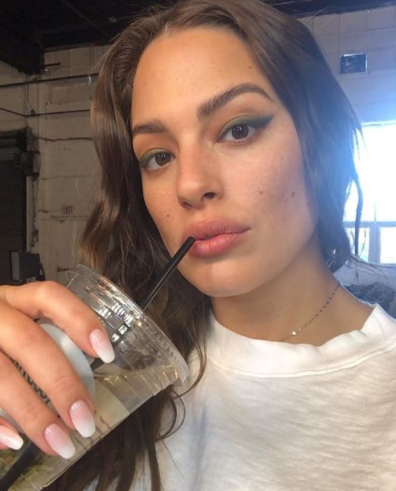 Ashley Graham, le immagini più sensuali 11