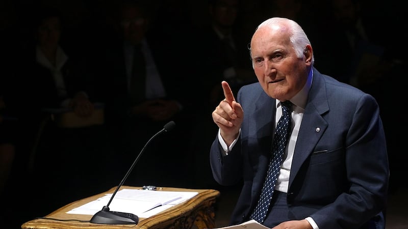 Scalfaro, democristiano arcigno ora mostro sacro della sinistra