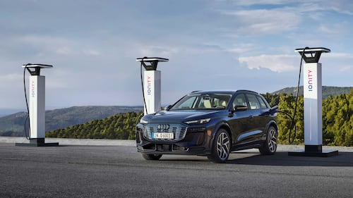 Nuova Audi Q6 e-tron, guarda tutte le foto 10