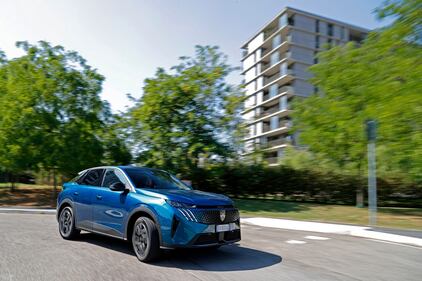 Nuova Peugeot 3008, guarda tutte le foto 8
