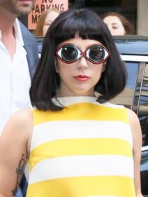 Lady Gaga, nude look bollente verso Perugia 23