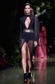 Sara, la top model che ha stregato le passerelle di Parigi 19