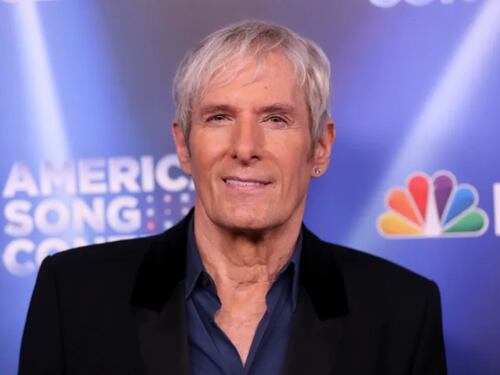 "Cancellati i concerti", Michael Bolton operato per un tumore al cervello