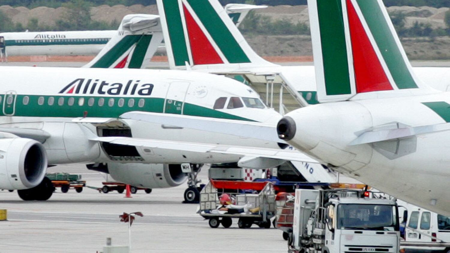Delrio su Alitalia: "Lufthansa? Si può fare molto meglio"