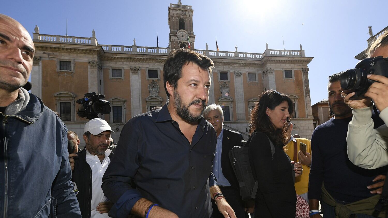 Salvini: "Il fascismo è un'idea morta. Populista? Un complimento"