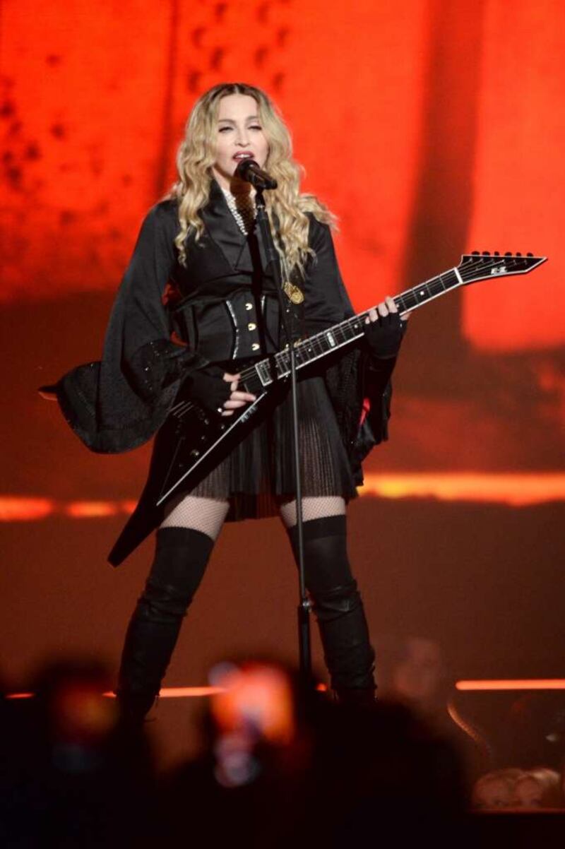 Madonna hot, i look sul palco e sul red carpet 32