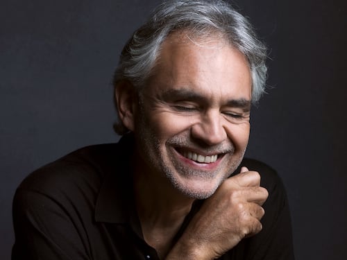 Bocelli confessione choc: "Ho avuto il Covid. Che incubo, ora dono il plasma per la ricerca"