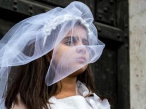 Marocco, le proteste dei social bloccano le nozze di una sposa bambina