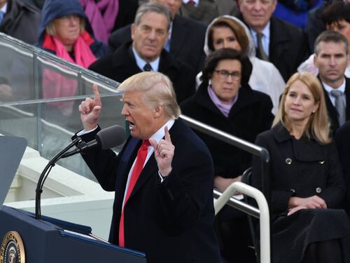 Spinelli gratis per le strade di Washington durante il giuramento di Trump