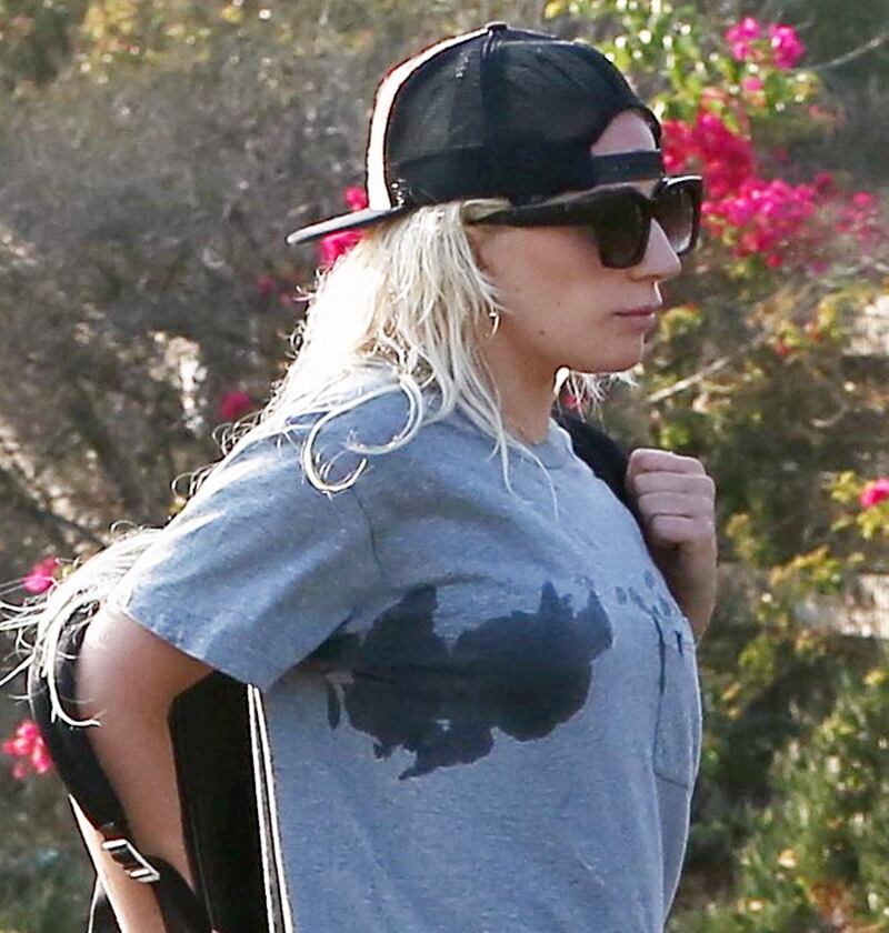 Lady Gaga dopo la spiaggia e con Bradley Cooper 1