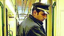 Controlli a stranieri, aggredito agente in borghese
