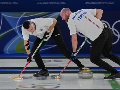 Milano-Cortina, l’Italia del curling cede alla Norvegia all’ultimo end