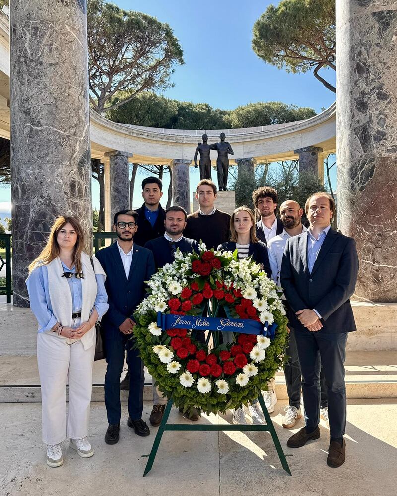 L'omaggio dei Giovani di FI ai caduti al Cimitero americano di Nettuno 1