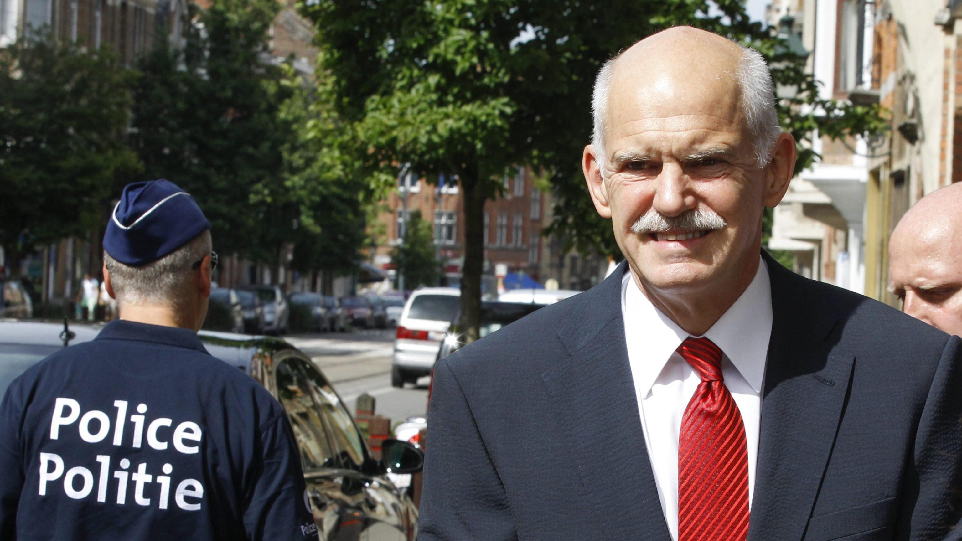 Ferie di lusso per Papandreou a casa del superevasore greco