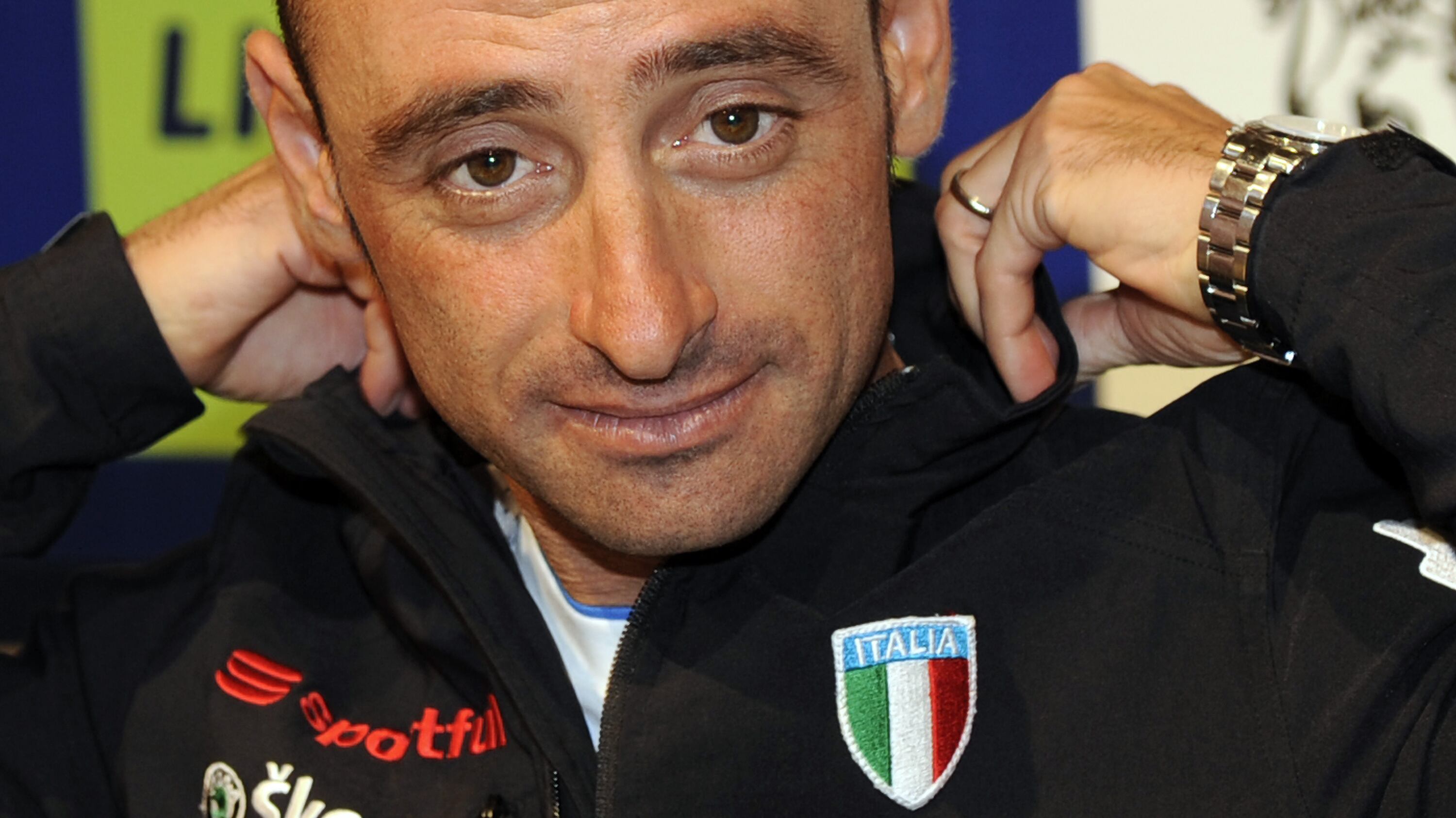 Bettini lascia l'ammiraglia azzurra: guiderà il team di Alonso