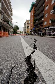 Napoli in ginocchio per il maltempo: danni e disagi in tutta la città 4