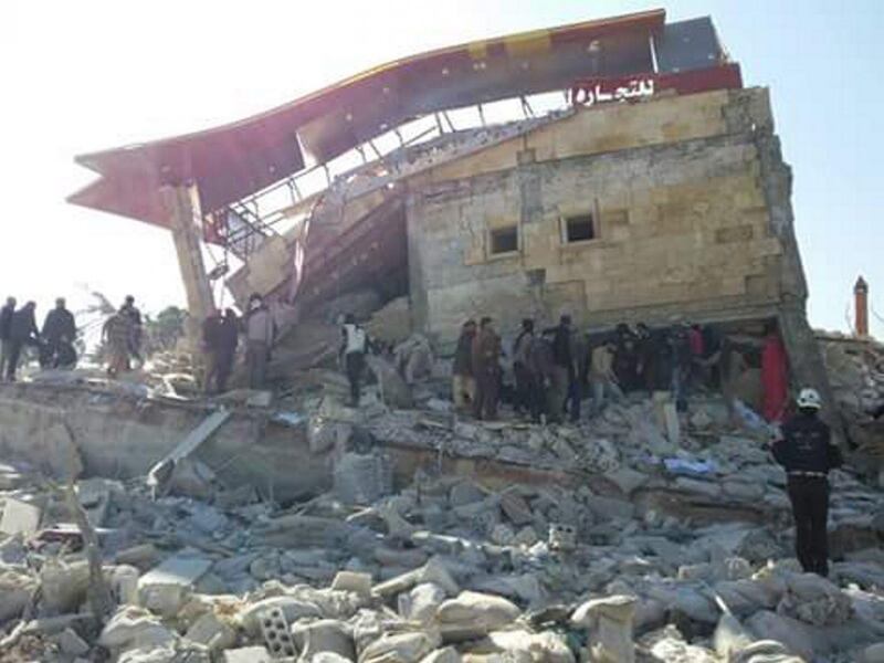 Bombe su ospedali e scuole in Siria. Scambio d'accuse tra Usa e Russia
