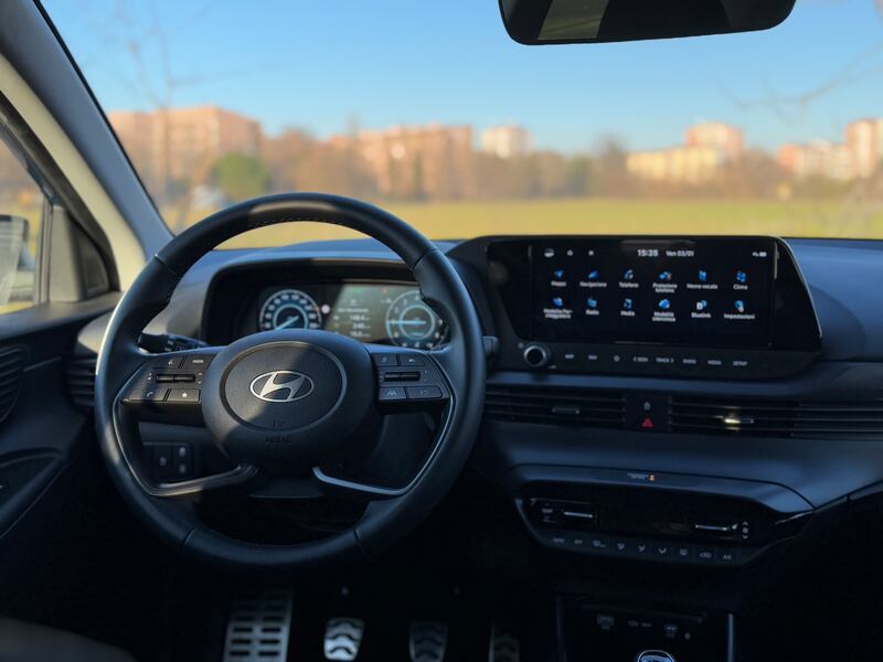 Hyundai Bayon 2025: guarda la gallery del restyling del B SUV 17