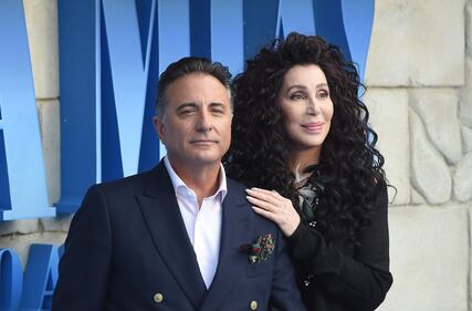 Cher e Meryl Streep, bacio lesbo in foto 7