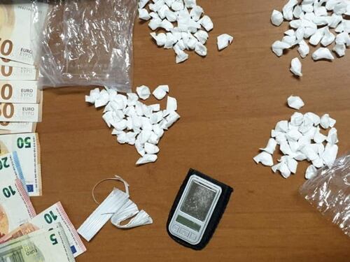 Così vendono la coca davanti alla metro "Giardinetti"