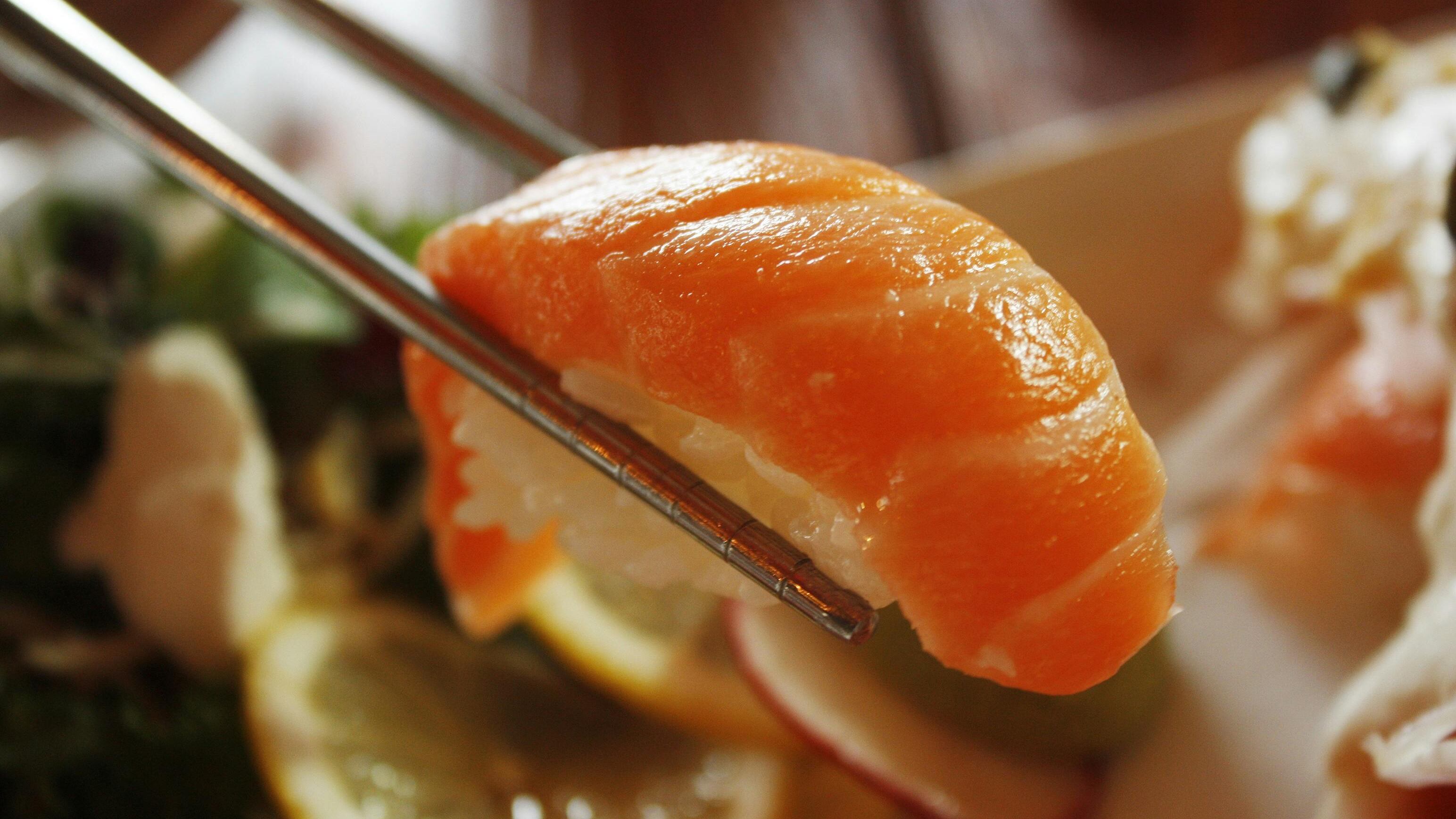 Salmone, ecco perché fa bene alla salute: tutte le proprietà