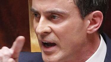 Nel governo francese un rimpasto all'italiana