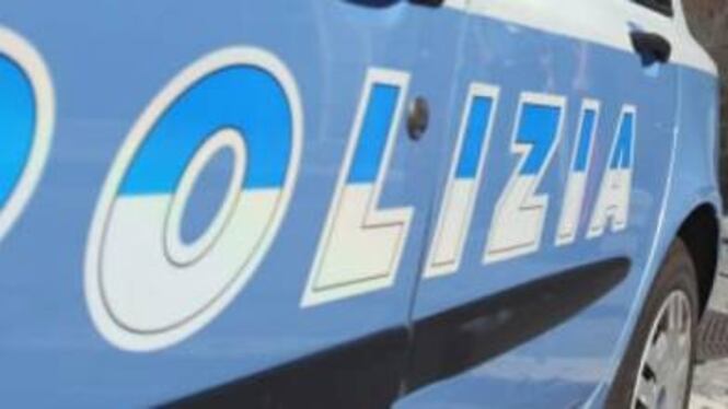 Torino, il figlio fa rumore e il padre accoltella il vicino di casa