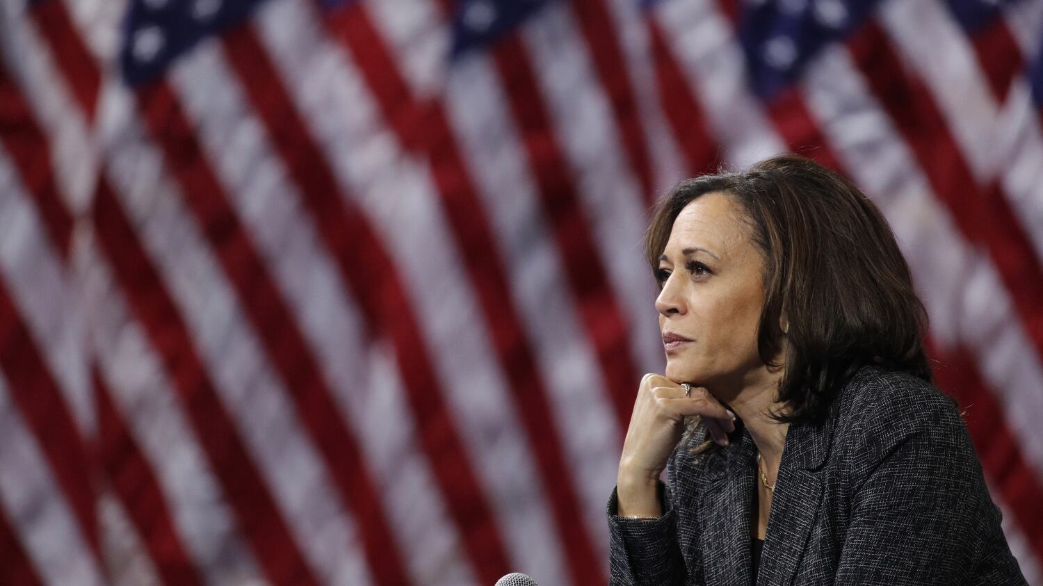 Ecco chi è davvero Kamala Harris: cosa rivela la sua grafia