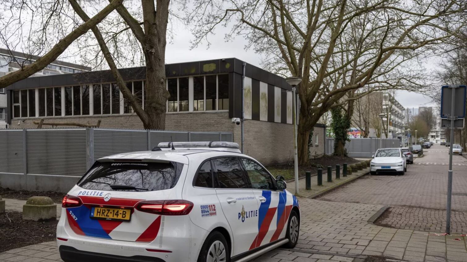 Allarme terrorismo in Olanda: attacco a una scuola ebraica. E pure in Italia cresce l'allerta