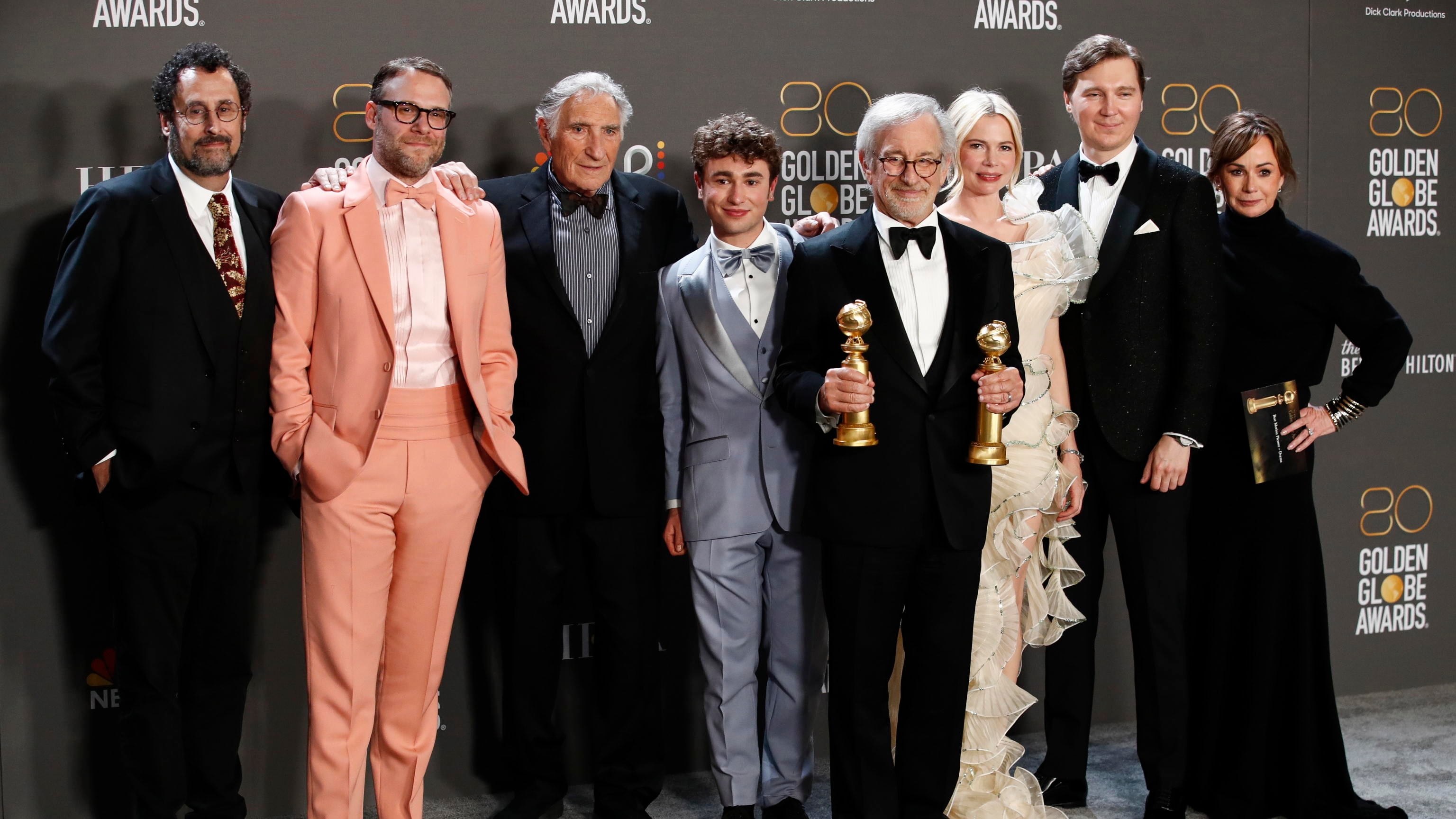 Spielberg trionfa e pregusta già l'Oscar. L'outsider è Farrell