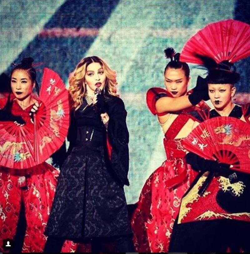 Madonna vs Paola Barale, foto 4