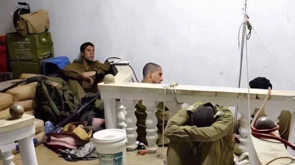 Attacco Idf su un centro di Hamas. Drone di Hezbollah "buca" Iron Dome: morti 4 soldati israeliani