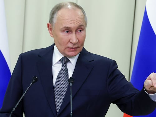 Putin: "Incontro Trump". Per difendere il petrolio